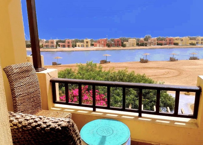 2BR Apartment with lagoon view -El Gouna - 6